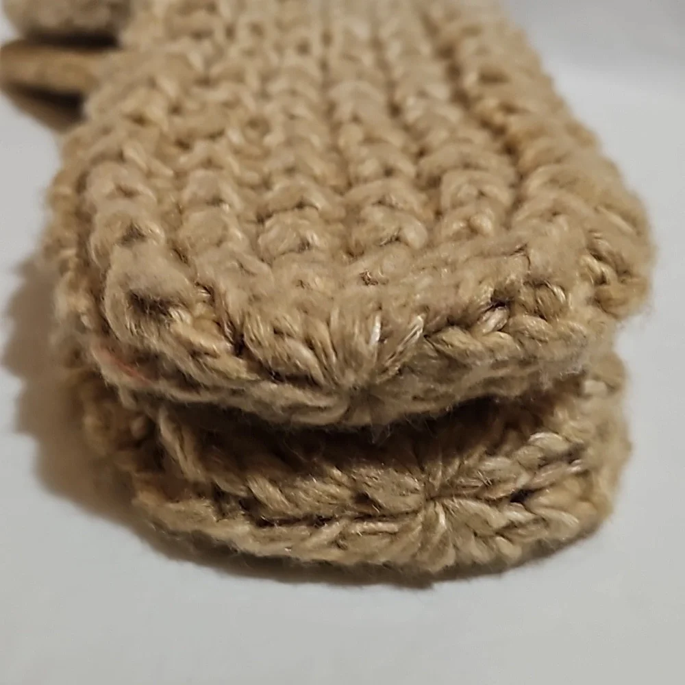 Universal Thread Women's One Size Tan Mittens New